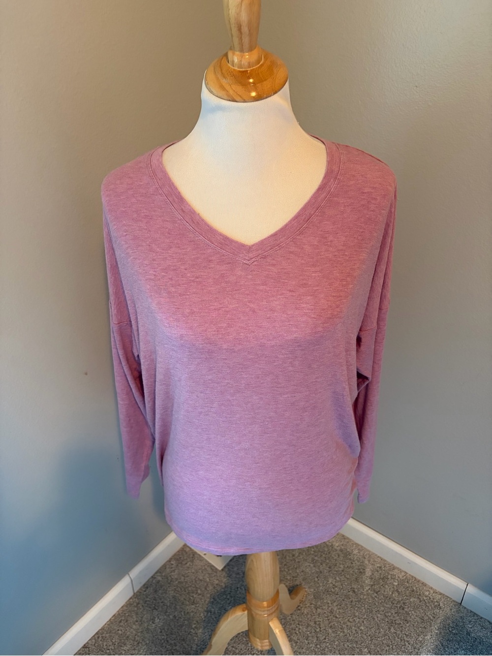 CAbi Purple Heliotrope Serenity Tee V-Neck Pullover